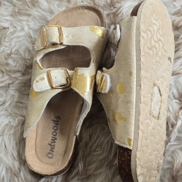 Outwoods Women's Double Strap Gold Sandals Size 8 🌴 - Picture 5 of 8